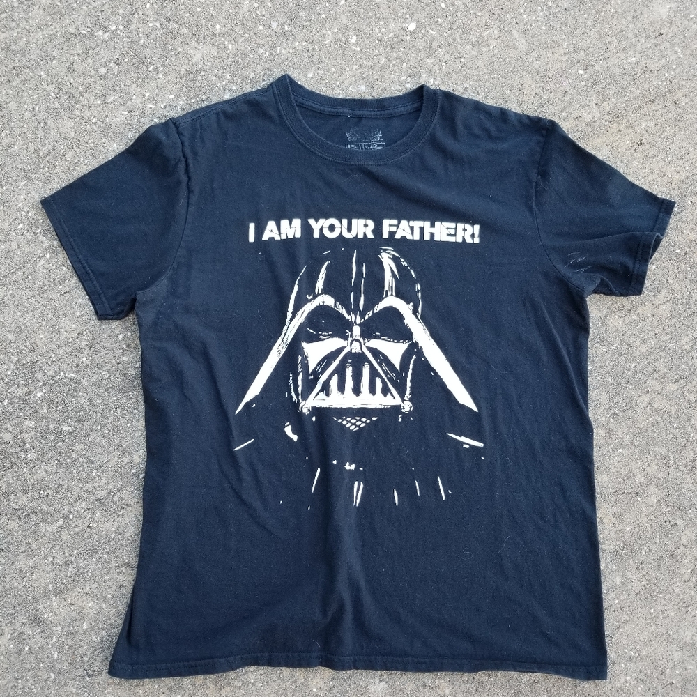 Official "Darth Vader" t-shirt  -  size medium